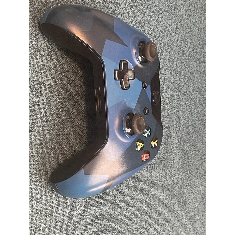 Microsoft XBOX One Wireless Controller - Black & Blue Model 1537